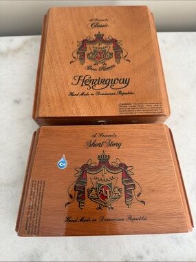 2 Arturo Fuente empty wooden cigar boxes Hemingway & short story